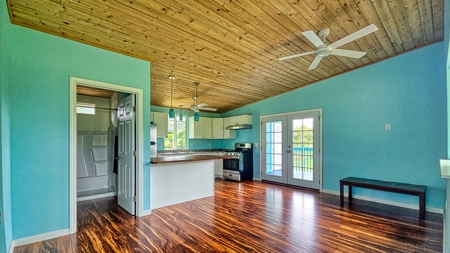 New off-grid 2BR Big Island Hawaii home w/solar, lanai & carport - image 1