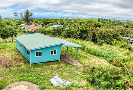 New off-grid 2BR Big Island Hawaii home w/solar, lanai & carport - image 19