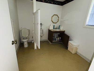 Commercial Building For Sale In North Central Arkansas - image 11