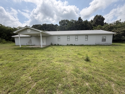 Commercial Building For Sale In North Central Arkansas - image 1