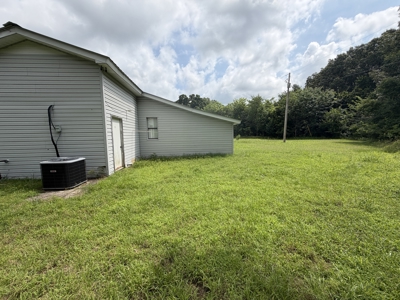 Commercial Building For Sale In North Central Arkansas - image 13