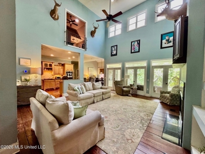Luxury Country Estate on 70 Acres in Lawrence County - image 21