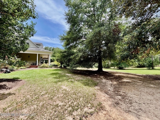 Luxury Country Estate on 70 Acres in Lawrence County