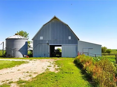 Country Home on 12.24 Acres with Barn & Horse Facilities - image 5