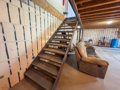 Montana Foothills Retreat | Hobson, Montana - image 31