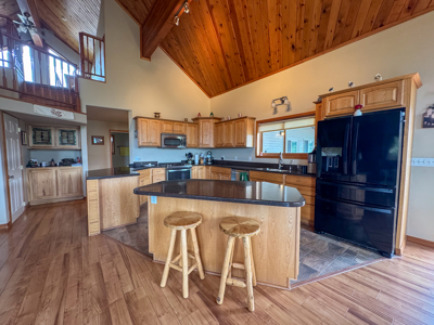 Montana Foothills Retreat | Hobson, Montana - image 29