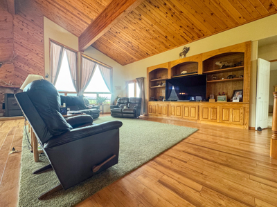 Montana Foothills Retreat | Hobson, Montana - image 28
