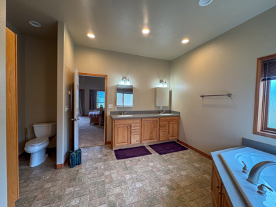 Montana Foothills Retreat | Hobson, Montana - image 35