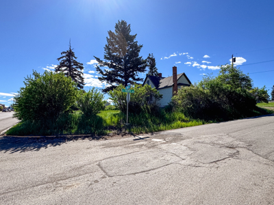 Investment Opportunity on 5 City Lots with Main Street Frontage - image 9
