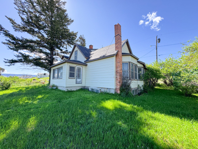 Investment Opportunity on 5 City Lots with Main Street Frontage - image 8