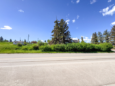 Investment Opportunity on 5 City Lots with Main Street Frontage - image 11