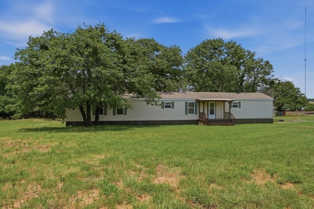 Mountain Springs Ranch near Gainesville, Texas - image 17