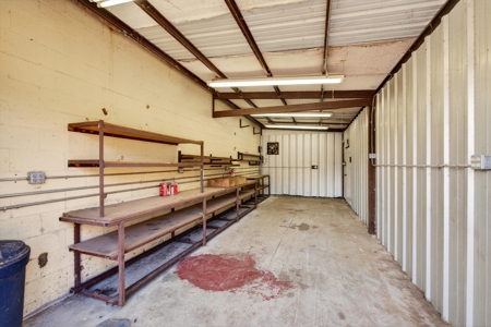 Mountain Springs Ranch near Gainesville, Texas - image 24
