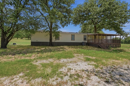 Mountain Springs Ranch near Gainesville, Texas - image 16