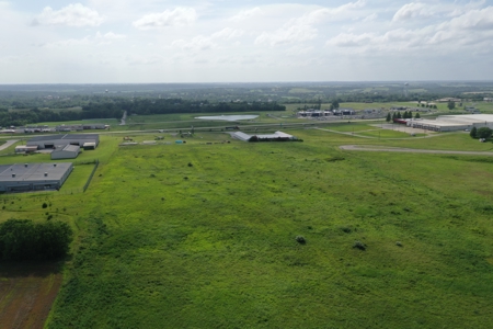 Prime 19.4-Acre Commercial Development Opportunity Along I-35 - image 7