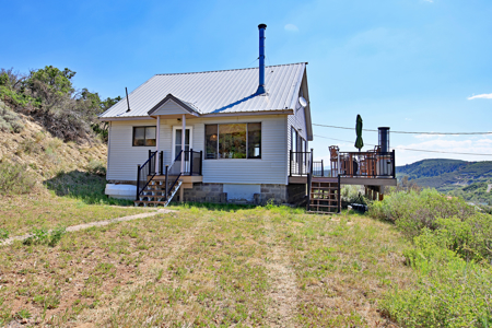 Lakefront Mountain Cabin For Sale at Vega State Park in Colorado - image 32