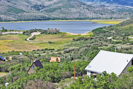 Lakefront Mountain Cabin For Sale at Vega State Park in Colorado - image 31