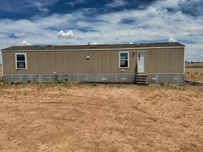 20 Acres with Home Near Moriarty & Edgewood, New Mexico - image 1