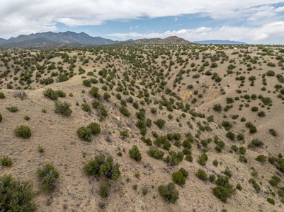 Off-Grid Yurt on 21.8 Acres Near Santa Fe, New Mexico - image 44