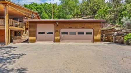 Colorado Log Home on 3.75 Acres For Sale with Pond, Orchard - image 39