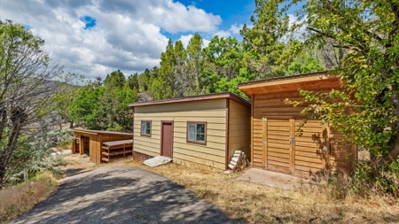 Colorado Log Home on 3.75 Acres For Sale with Pond, Orchard - image 41