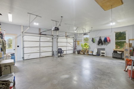 Beautiful Hobby Farm in West Plains, Howell County Missouri - image 37