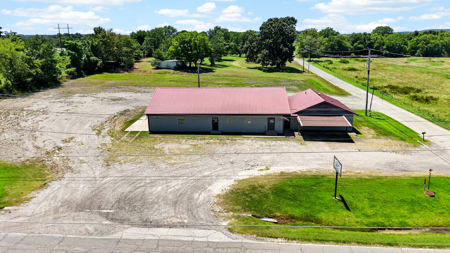 Commercial Property with Highway Frontage and 5 Acres. - image 34