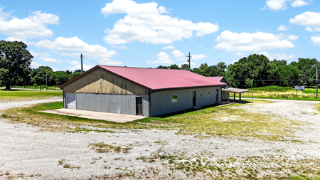 Commercial Property with Highway Frontage and 5 Acres. - image 33