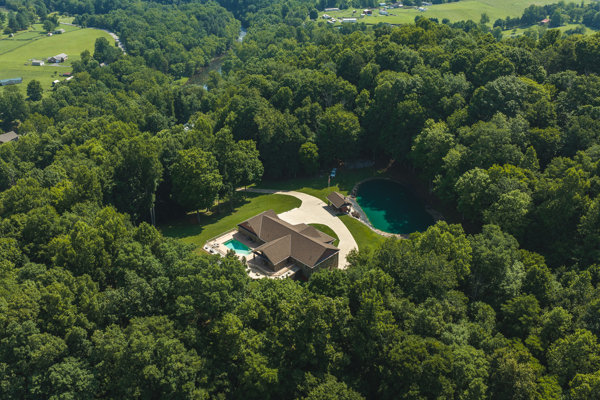 Luxury Home for Sale in Bluff City!
