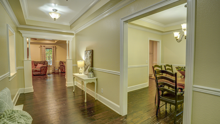 Luxury Home for Sale in Bluff City!