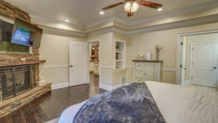 Luxury Home for Sale in Bluff City!