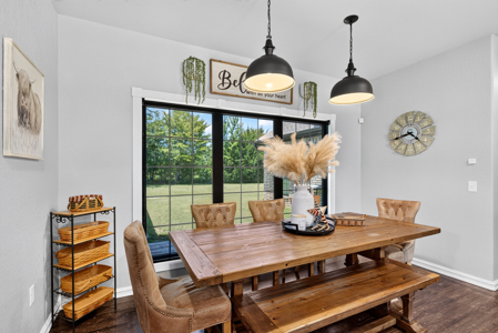Luxury Estate with Multiple Income-Producing Properties - image 12