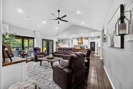 Luxury Estate with Multiple Income-Producing Properties - image 7