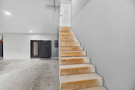 Luxury Estate with Multiple Income-Producing Properties - image 22
