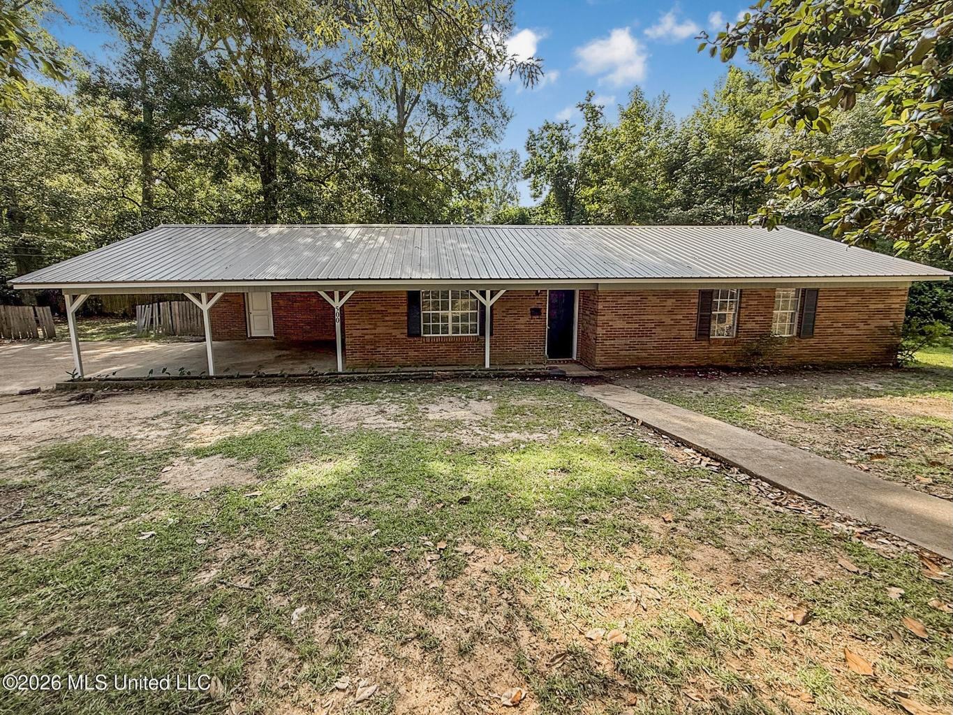 500 N West St, McComb, Mississippi, 39648-2868