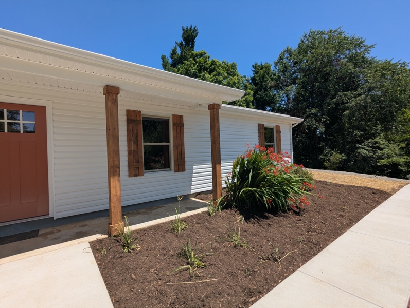 No Caption