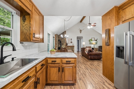 Country Home for Sale in Maury County, Tennessee - image 15