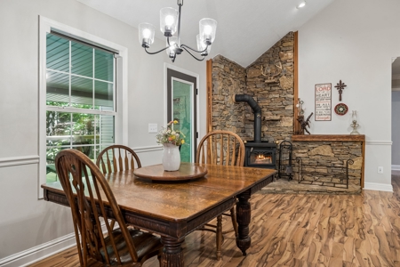 Country Home for Sale in Maury County, Tennessee - image 11