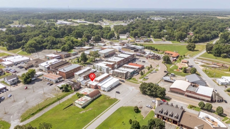 Turnkey Commercial Space for Sale in McKenzie, TN - image 31
