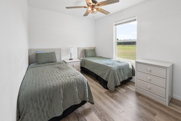 Beautiful 2022 Custom Home on 5 acres in High Springs