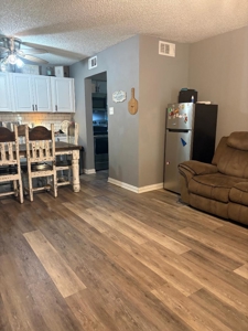 Move-In Ready 3-Bedroom Home for Sale in DeKalb, Texas - image 9