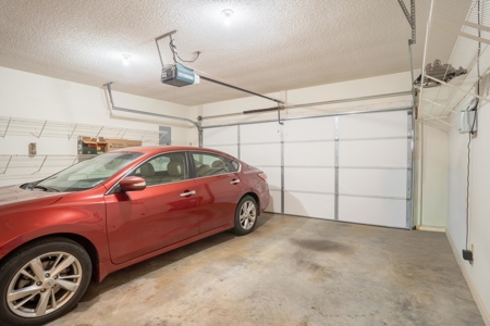 2 Bedroom 2 Bath One-level Garden Home in Holly Hills Subdivision - image 17