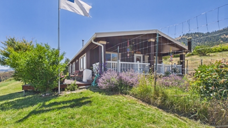 Home with large greenhouse on 20 Acres near the Salmon River - image 42