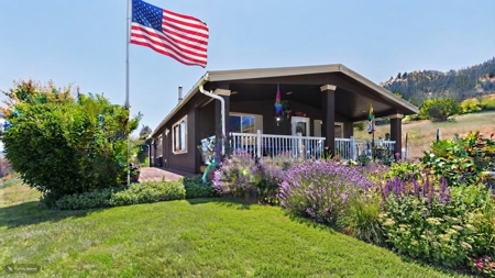 Home with large greenhouse on 20 Acres near the Salmon River - image 48