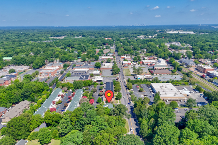 Townhome for sale in downtown Matthews NC - image 37