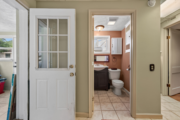 Cottage Home for Sale in Pembroke VA