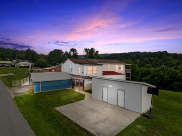 Listing 21