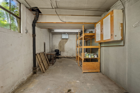 Prime Commercial Opportunity with Exceptional Highway Visibility! - image 37
