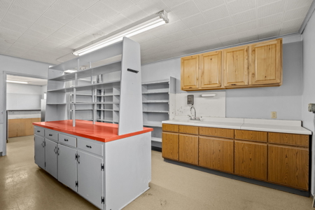 Prime Commercial Opportunity with Exceptional Highway Visibility! - image 22