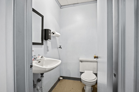 Prime Commercial Opportunity with Exceptional Highway Visibility! - image 30